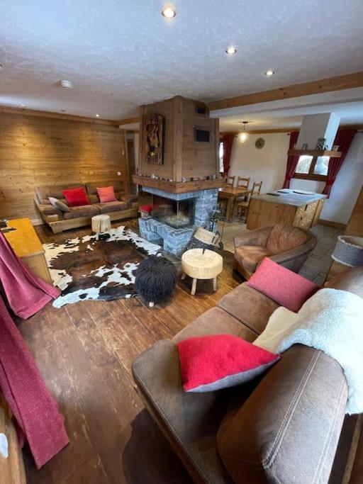 Chalet 6 Chambres A 3 Min Des Pistes Des 3 Vallees St Martin De Belleville Saint-Martin-de-Belleville Bagian luar foto