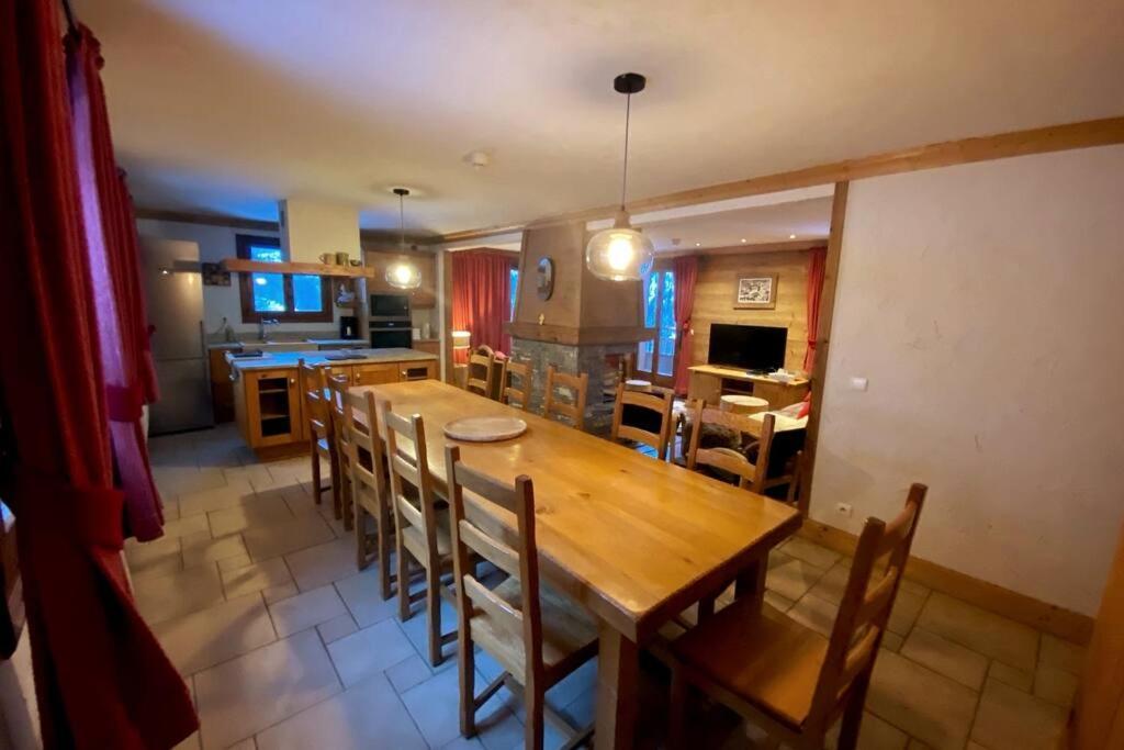 Chalet 6 Chambres A 3 Min Des Pistes Des 3 Vallees St Martin De Belleville Saint-Martin-de-Belleville Bagian luar foto